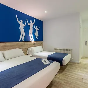 Casual Blue Gasthof Bilbao