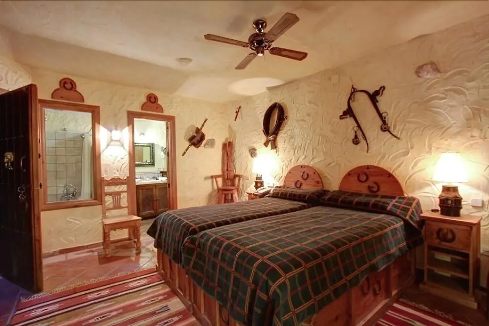 Benahavís Hotel Amanhavis ספרד